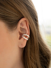 Cargar imagen en el visor de la galería, Earcuff Lineas Doble
